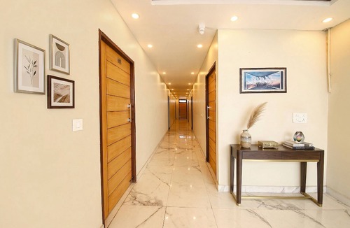 Dehradun Hotel | Fabhotel Rudra