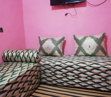 Douar Sidi Youssef Ben Ali Hostel | famile 154