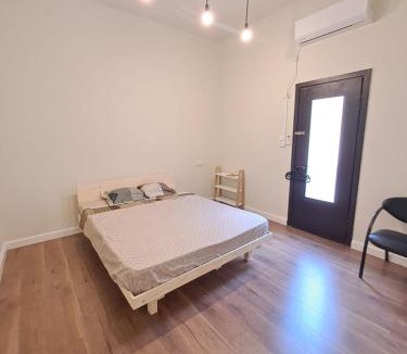 Haifa Apartment | Fellini Sophia