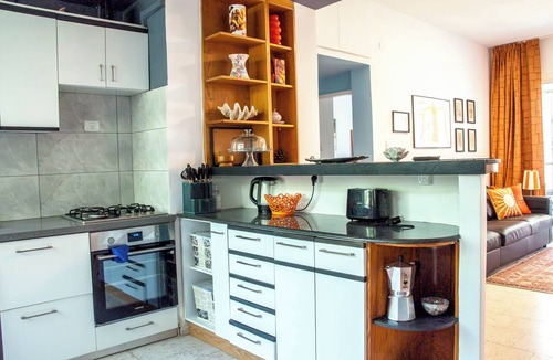 Katamon Apartment | Funky one bedroom best location