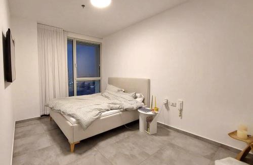 Tel Aviv Apartment | Gindi Tower Apartments TLV