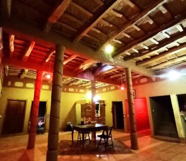 Bou Drarar House | Gite le Calme café Restaurant Pizzeria