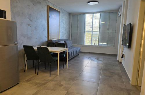 Bat Yam Apartment | GK Apartments Mesika