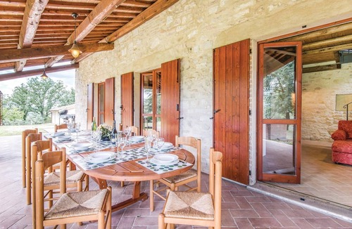 Stroncone House | Gorgeous home in Stroncone TR