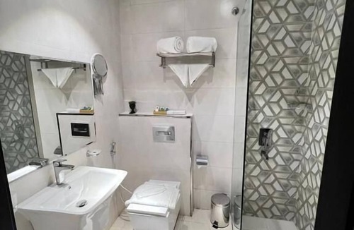 Al Namas Hotel | Green Hills Hotel