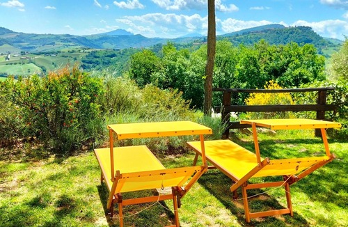 Penna San Giovanni Apartment | Große Wohnung mit Blick von den Bergen bis zum Meer by Interhome