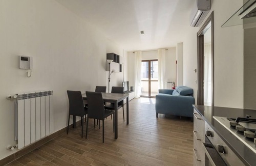 Centro Giano Apartment | GuestHost - Comfortable apartment located on the sixth floor of a modern residence equipped with a lift.In 40 square meters of space it comfortably accommodates two people with a double bedroom.Located in the Fonte Laurentina district, near the ring road