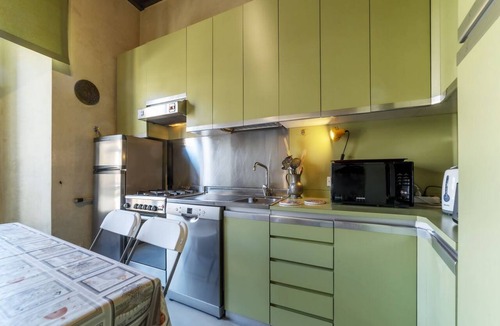 Rione VIII Sant'Eustachio Apartment | GuestHost - Cozy apartment located on the fourth floor of a building with a lift not suitable for the disabled. At the entrance there are two steps, as well as inside the apartment.It comfortably accommodates 3 people in 65 square meters.We are located i