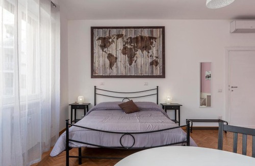 Vatican Apartment | GuestHost - Musei Vaticani & Cipro MM Apartment