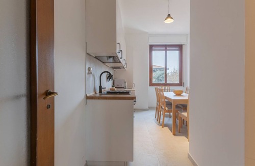Cirenaica Apartment | GuestHost - Roomy Apartment near UniBo & Porta San Donato