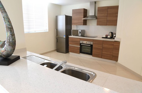 Muharraq Hotel | Gulf Suites Hotel Amwaj