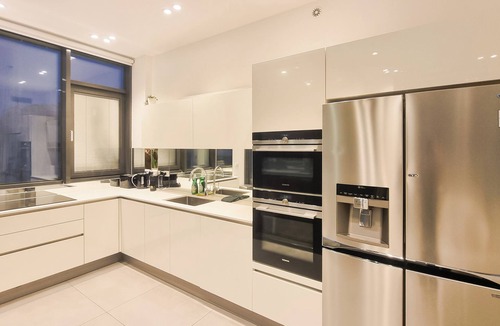 Kerem HaTeimanim Apartment | Hayarkon Bronze