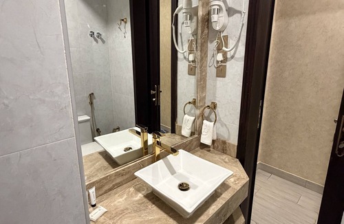Al Khobar Hotel | Holiday Al Khaleej Hotel