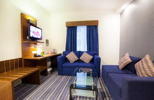 Al Hoora Hotel | Holiday Bahrain Hotel