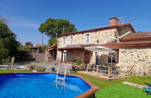 Trazo House | Holiday Home 'Fonte Do Barro' with Mountain Views, Private Pool & Optional SPA