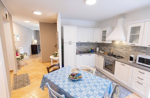 Nocera Umbra House | HOLIDAY HOME "THE REFUGE" COMFORTABLE HISTORIC CENTER WITH A VIEW parking space