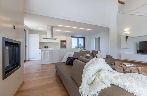 Fermo House | Holiday house for 14 persons approx. 200 qm in Fermo, Italian Adriatic Coast (Mid-Italian Adriatic coast)