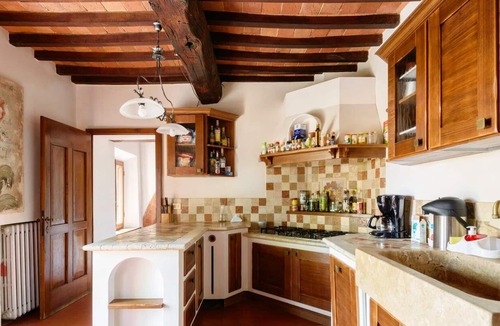 Santarello Villa | Homerez - Villa for 28 ppl. with swimming-pool, jacuzzi and garden at Sinalunga