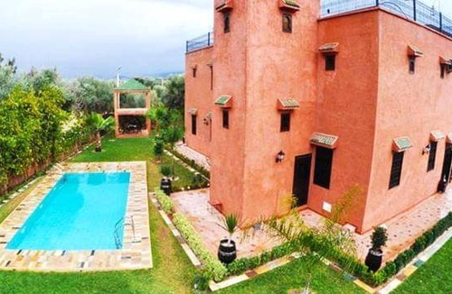 Ait Zat Villa | Homerez - Villa for 6 ppl. with swimming-pool, garden and terrace at Aghmat