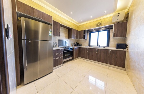 King Abdul Aziz Road Apartment | Hometel Khozama Jed