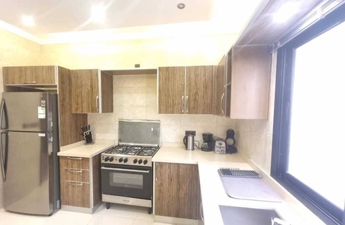 King Abdul Aziz Road Apartment | Hometel Khozama Jed