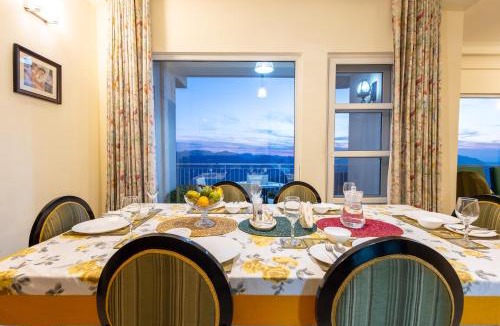 Shimla Apartment | Hostie Dale View North - Designer 3BR Retreat with Epic Balcony & Pahari Meals