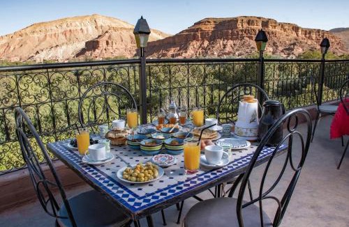 Bou Drarar Hotel | Hotel Awayou