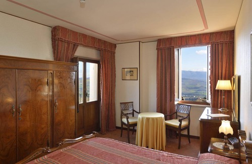 Todi Hotel | Hotel Fonte Cesia