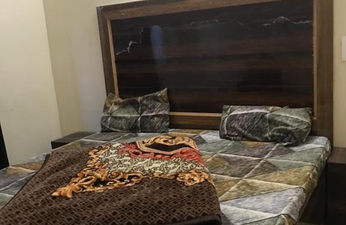 Haridwar Bed & Breakfast | Hotel Kanhaiya Inn
