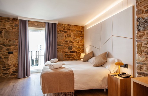 Santiago de Compostela Historic Centre Hotel | Hotel Plaza Obradoiro by Bossh! Hotels