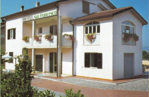 Stroncone Hotel | Hotel San Francesco Inn