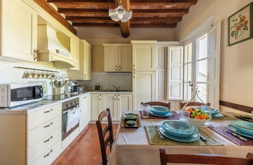 Pratantico Apartment | House with wood-fired oven near Arezzo