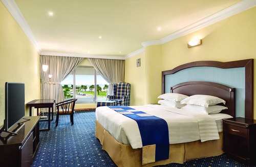 Al Hamra Hotel | Howard Johnson by Wyndham Dammam