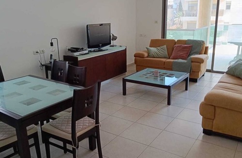 Netanya Condo | IDEAL APPARTEMENT EN PLEIN CENTRE VILLE A 2 PAS DE LA MER ET DES COMMODITÉS