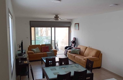 Netanya Condo | IDEAL APPARTEMENT EN PLEIN CENTRE VILLE A 2 PAS DE LA MER ET DES COMMODITÉS