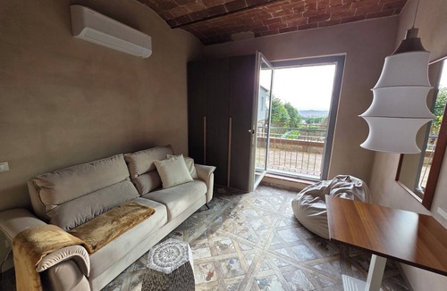 Foiano della Chiana House | In the heart of Tuscany, Villa Sophora: a welcoming residence with designer interiors