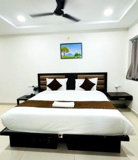 HITEC City Hotel | Innzoy Comforts - Hitech City Hyderabad