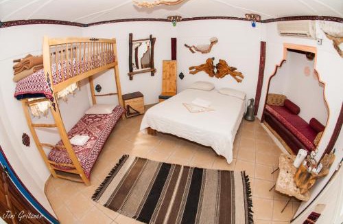 Mahane Zofar Cabin | Kfar Hanokdim - Desert Guest Rooms