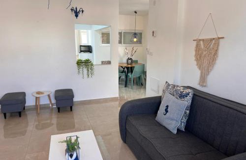 Neve Zohar Apartment | king of The deadsea Crown Collection