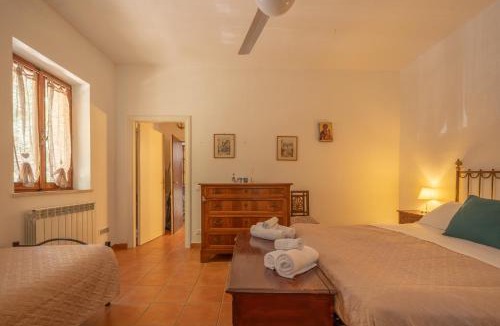 Montelaguardia Villa | La Casa nel Bosco - 8 posti letto - ItalyWeGo