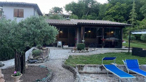 Precetto House | La Collina Dei Castagni