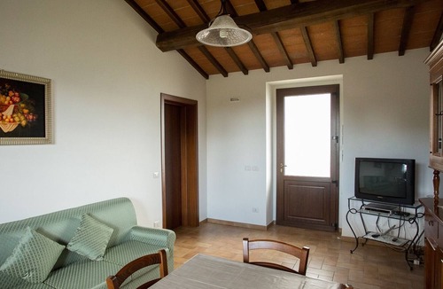 Montelovesco Apartment | La Collina del Sole - Ground Floor Apartment for 5 Guests