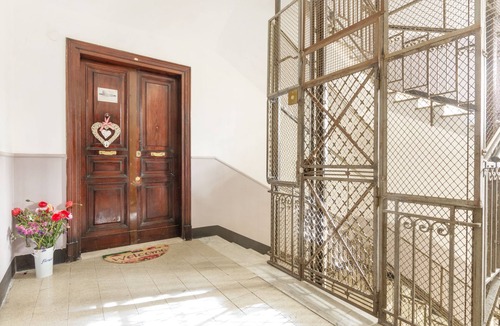 Celio Apartment | La Romantica at the Colosseum, holidays apartment in the "Ancient Rome".