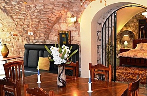Artists Colony House | La Villa Guesthouse - Exceptional holiday home