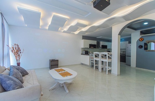 Tamraght Apartment | Large 3-bedroom apartment - Overhead projector - Rooftop with sea view - Hammam