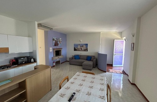 Santa Maria degli Angeli Apartment | Large apartment with parking view of Assisi near the Porziuncola - Luna
