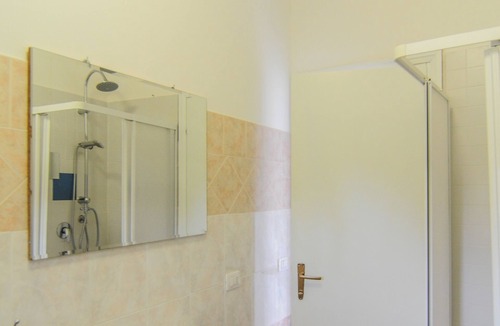 Santa Maria degli Angeli Apartment | Large Apartment overlooking Assisi and Basilica