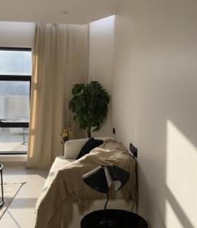 Medina Apartment | Large stylish studio in Medina Save 20new