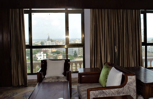 Dwarka Hotel | Lemon Tree Premier Dwarka