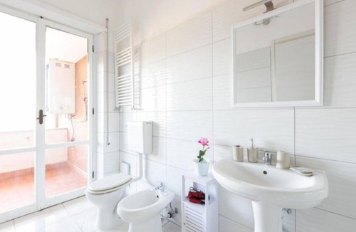 Fiumicino House | Leonardo da Vinci Guest House, Fiumicino